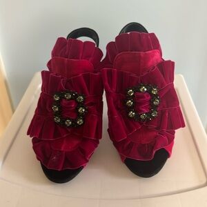 Italian designer gner brand new purple shoes